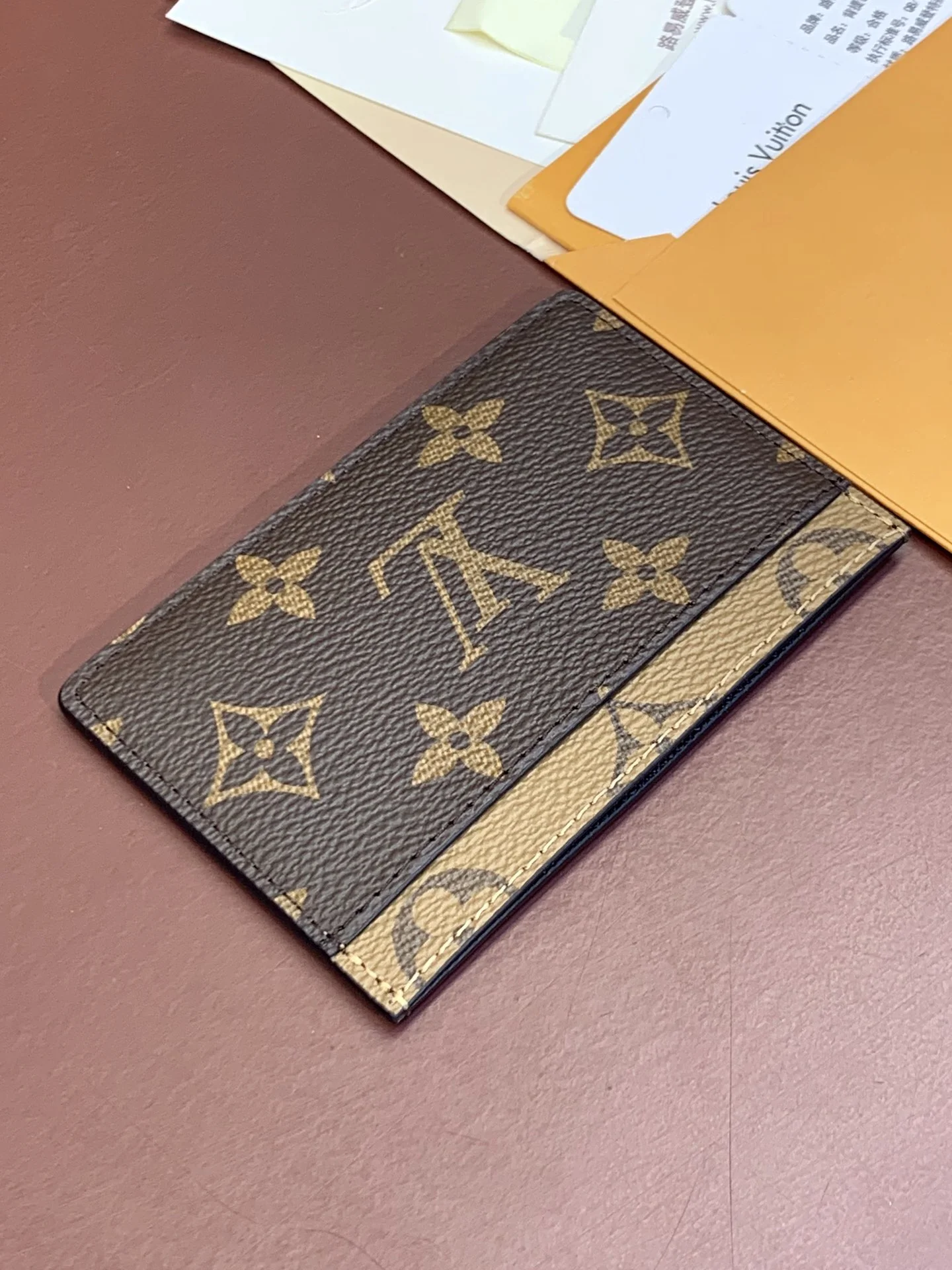 EyeCatching Louis Vuitton Wallets Purse 56155