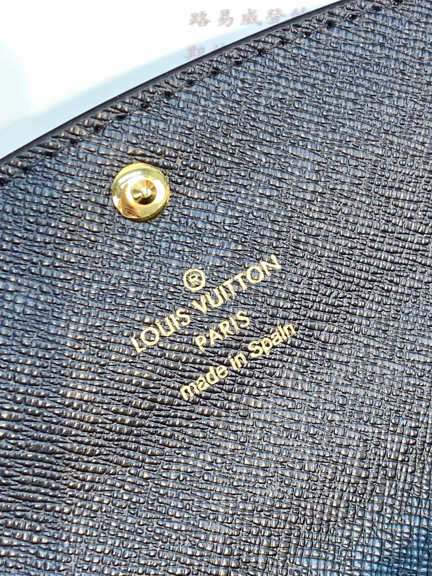 Louis Vuitton Wallets Purse WellDesigned 56162