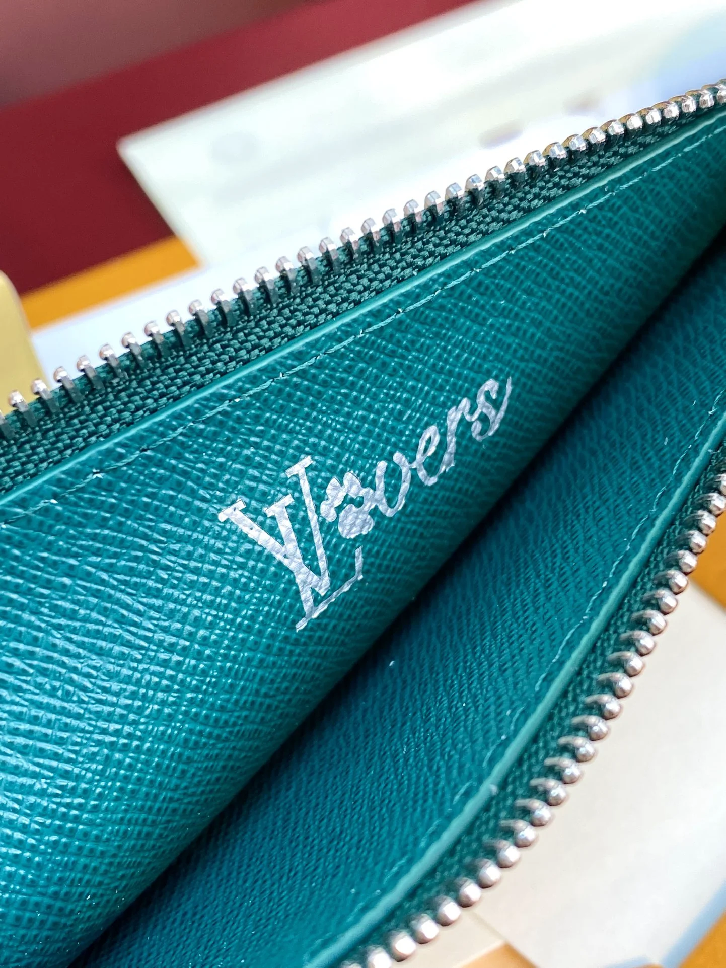 Sporty Louis Vuitton Wallets Purse 56201