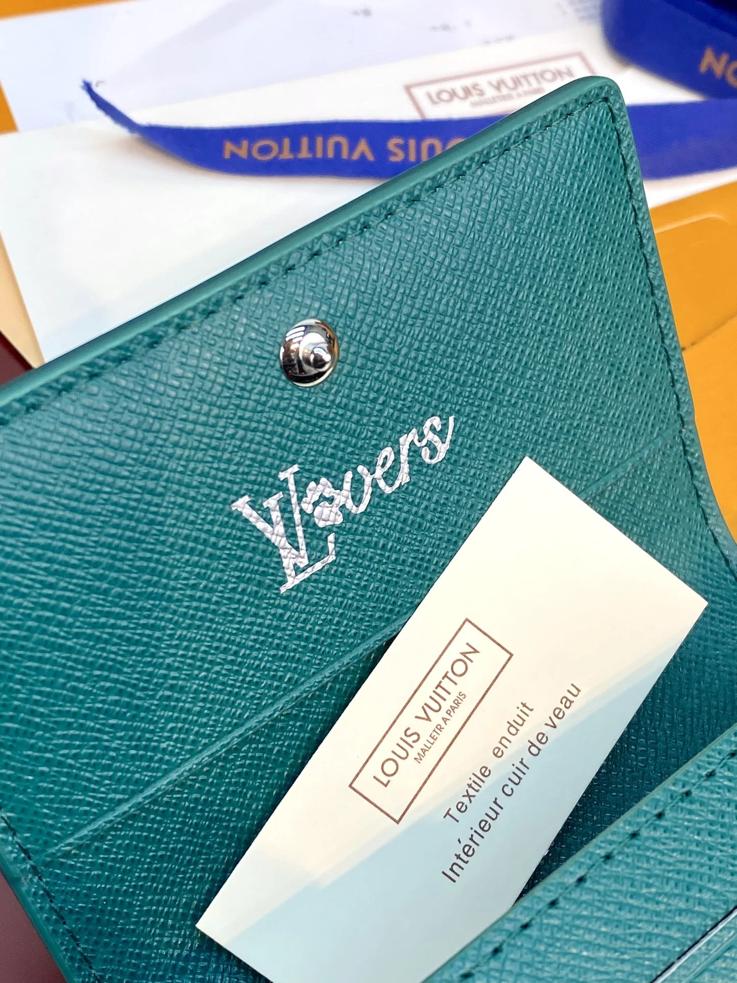 Breathable Louis Vuitton Wallets Purse 56284