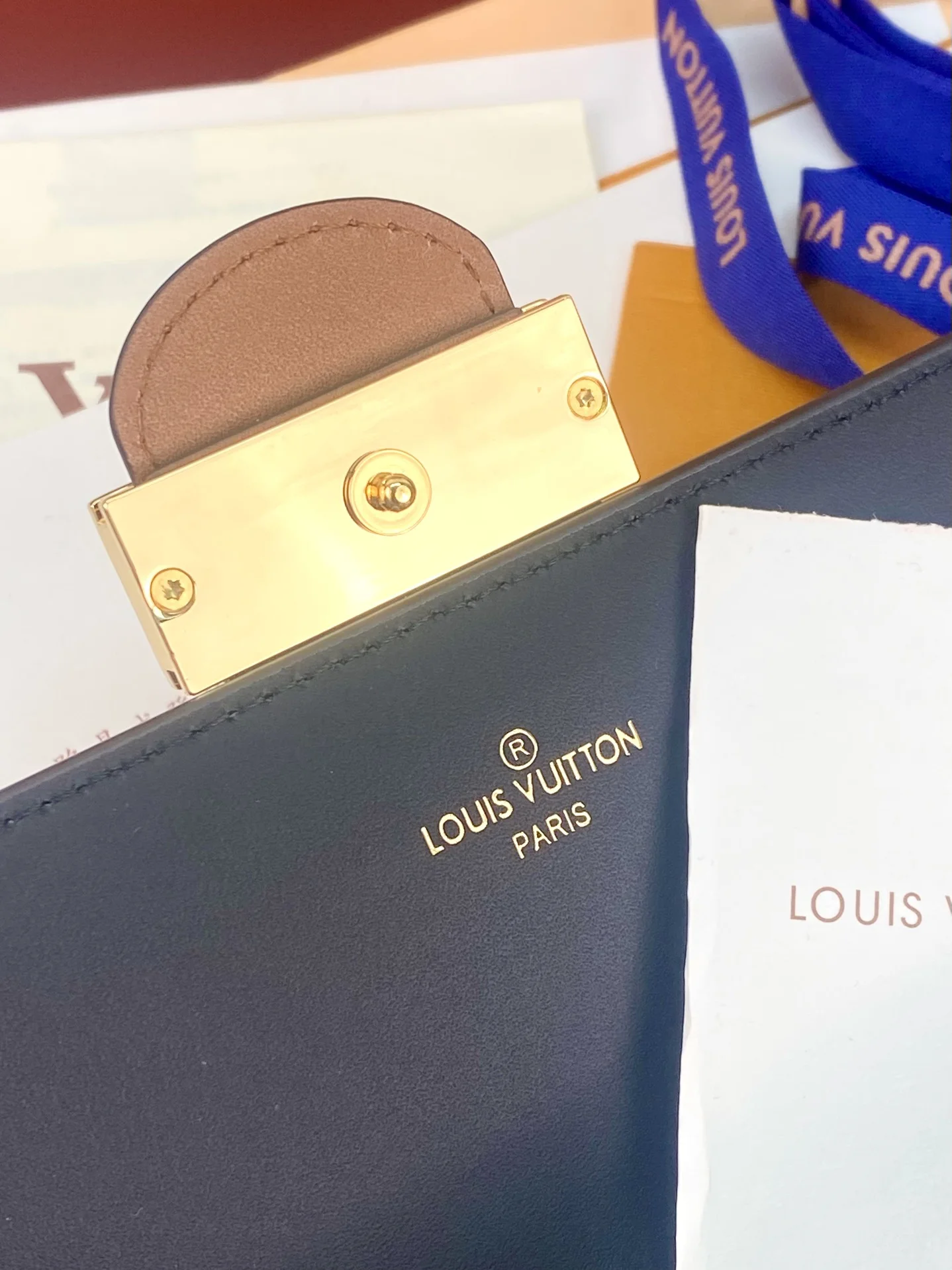 Versatile Louis Vuitton Wallets Purse 37619