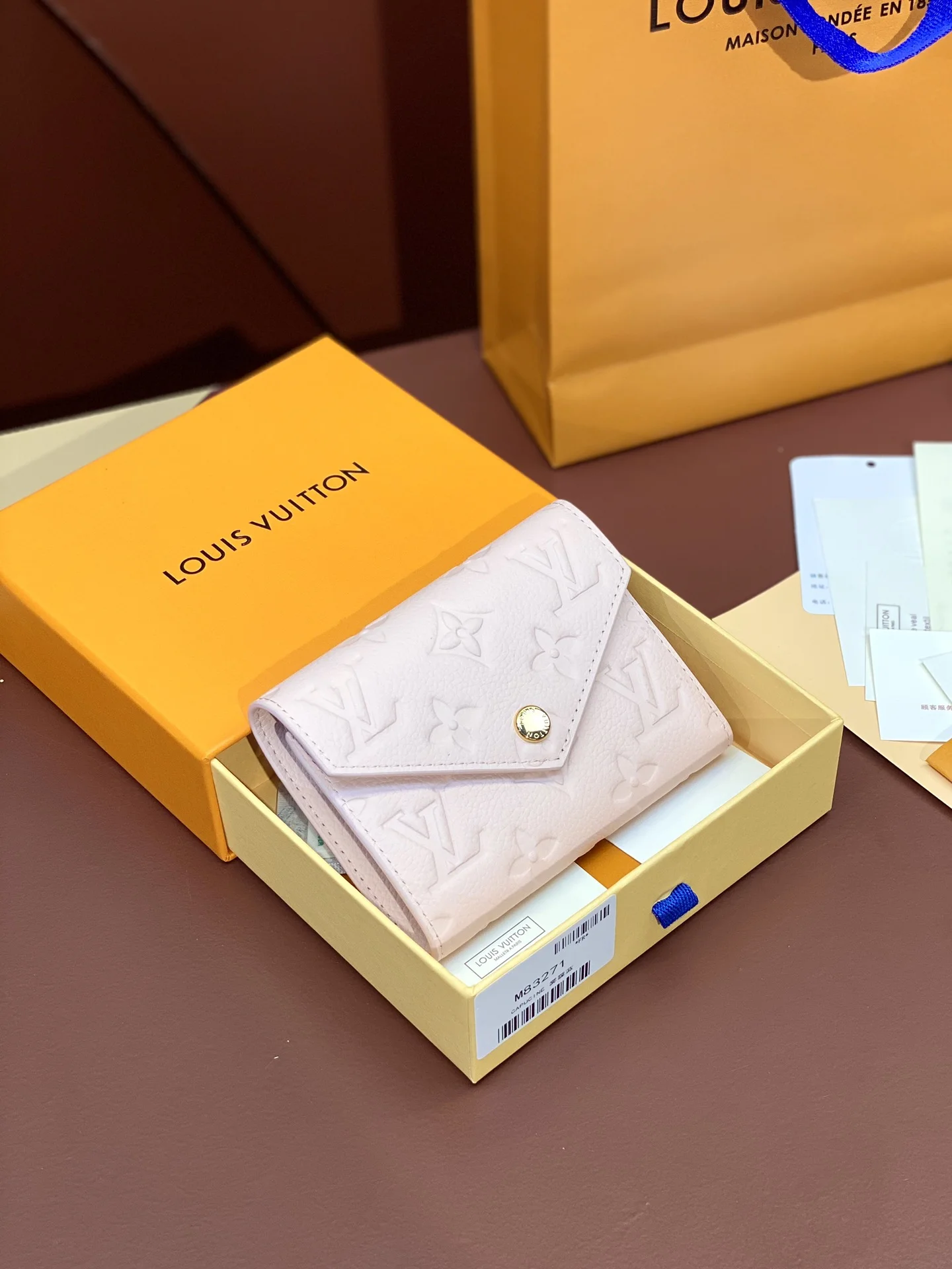 Functional Louis Vuitton Wallets Purse 56116