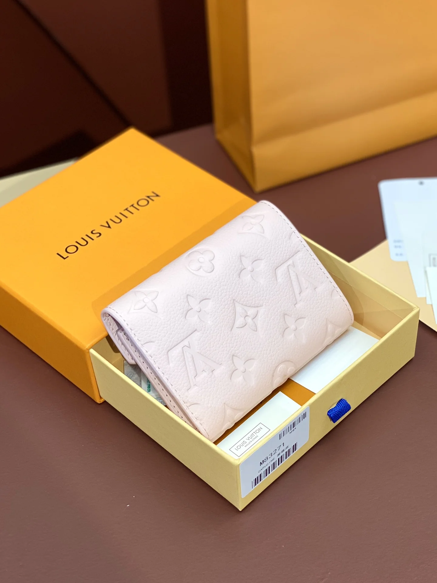 Functional Louis Vuitton Wallets Purse 56116