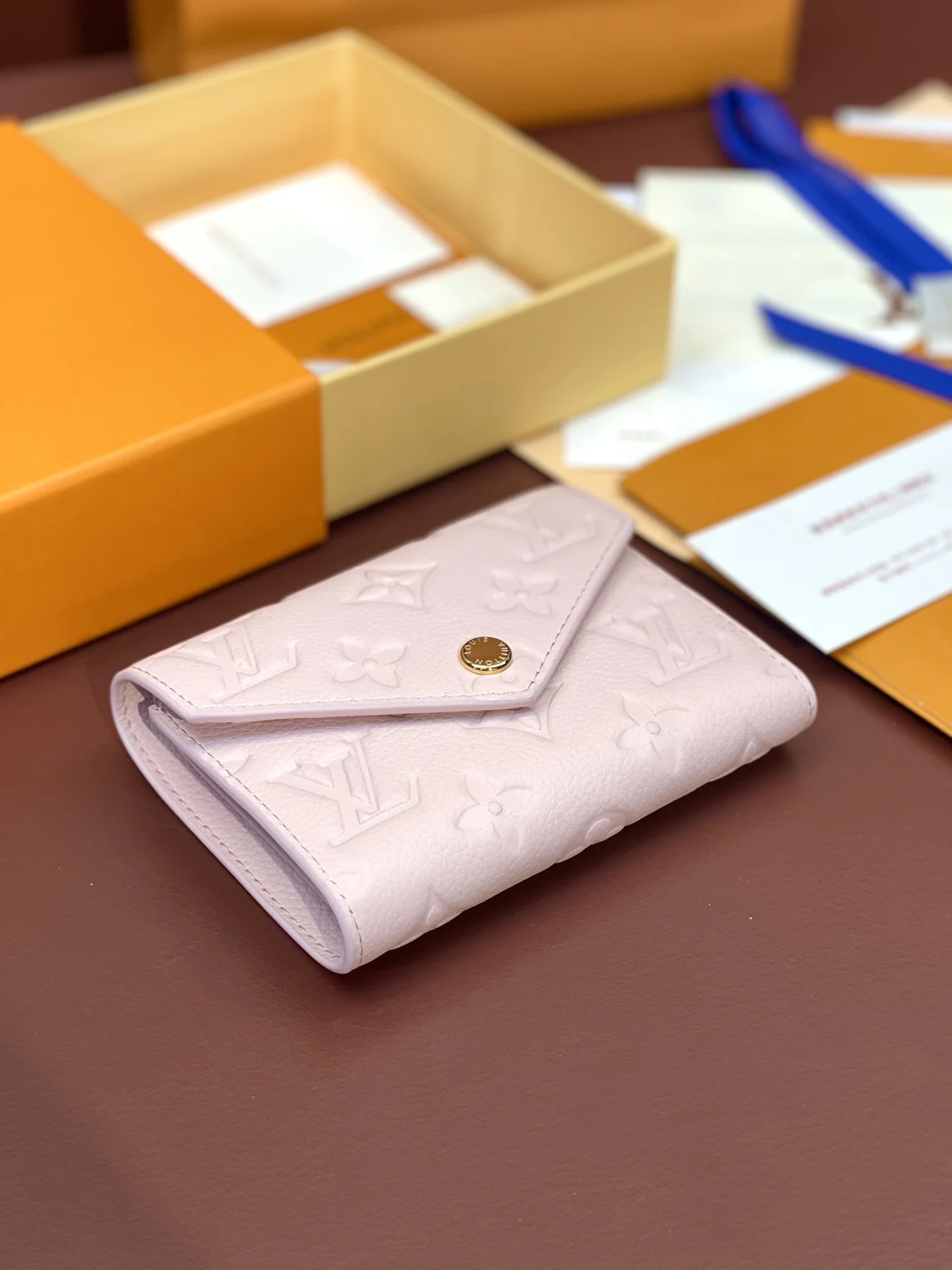 Functional Louis Vuitton Wallets Purse 56116