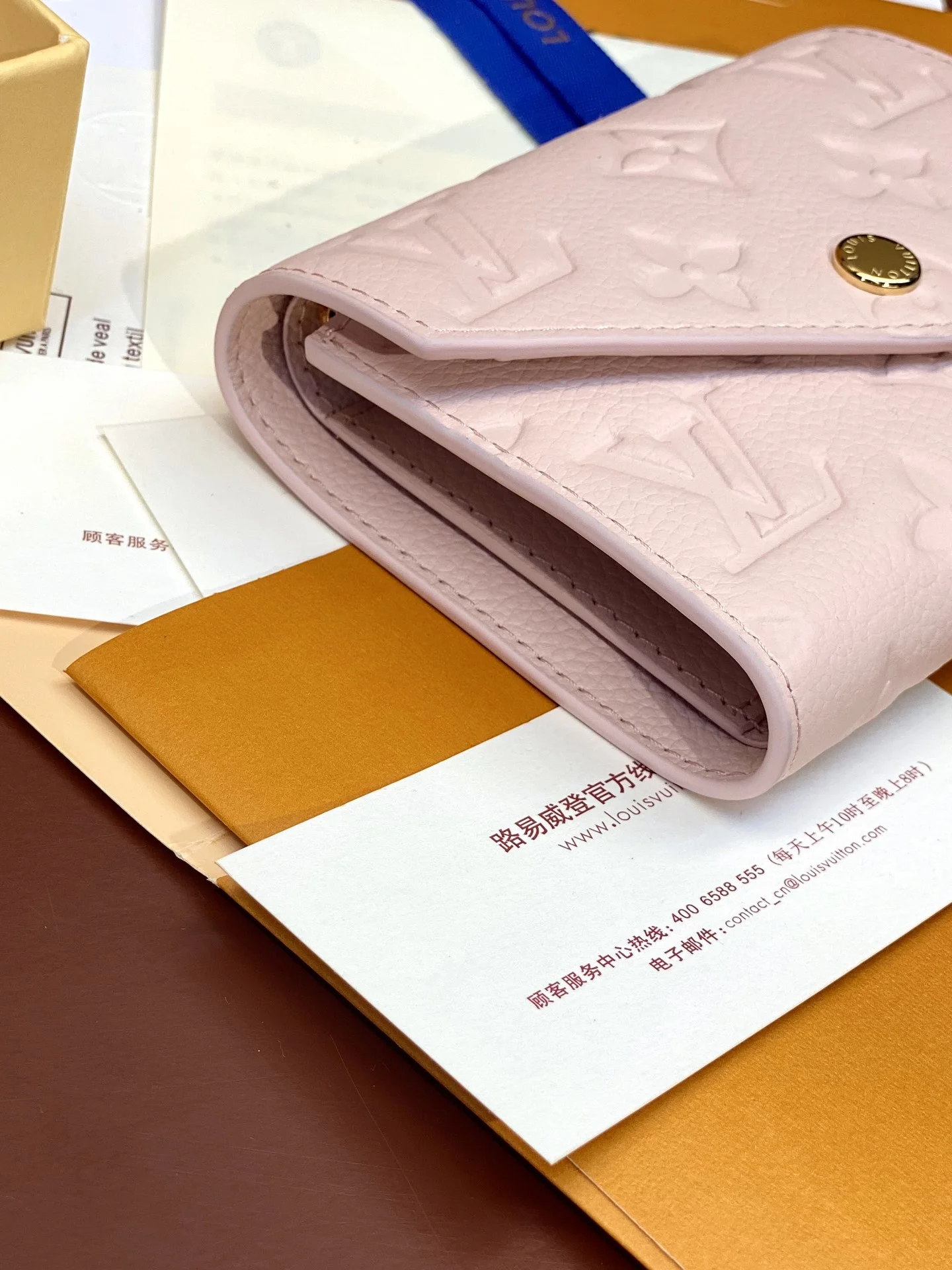 Functional Louis Vuitton Wallets Purse 56116