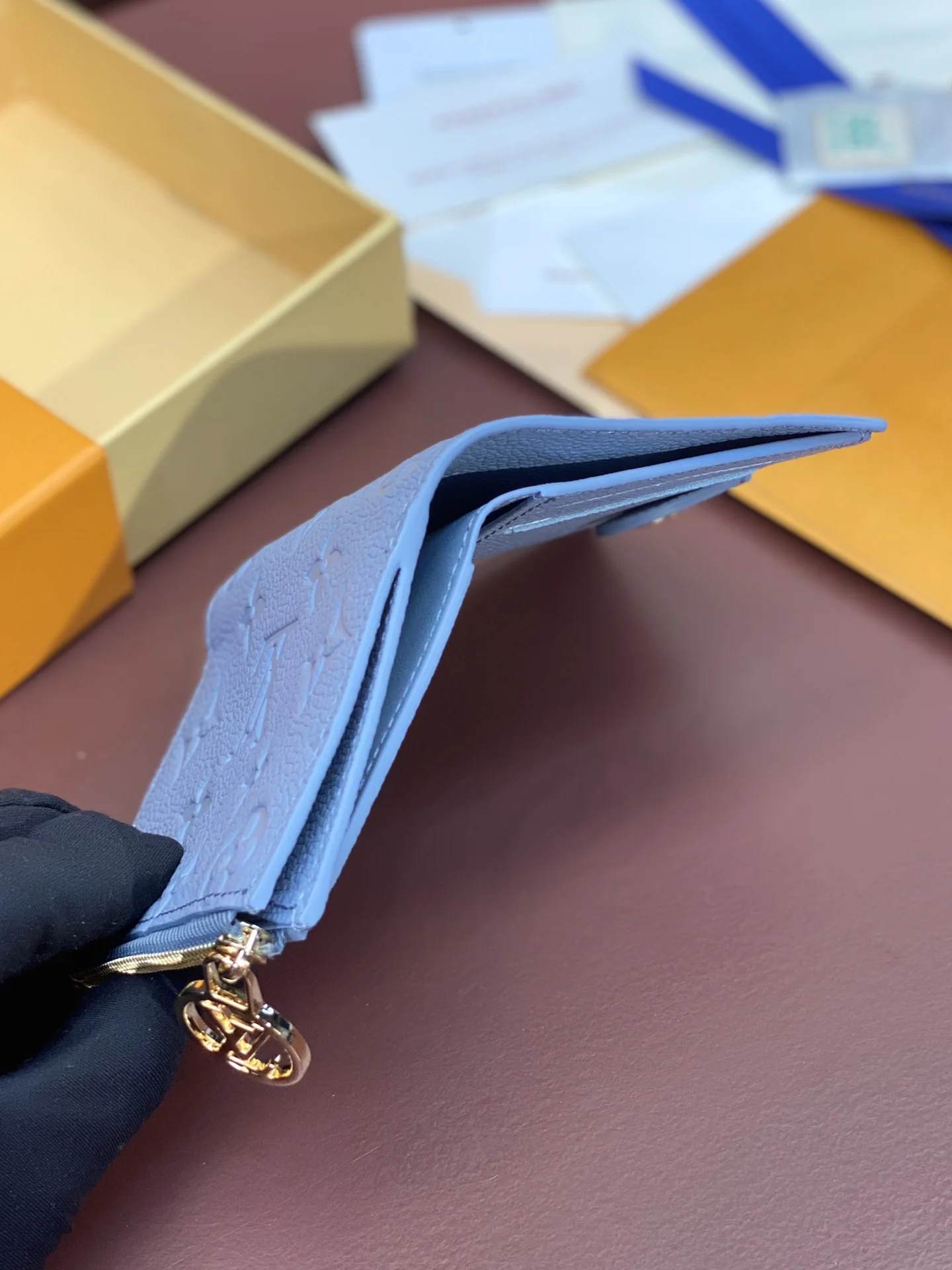 Louis Vuitton Wallets Purse Reliable 56114