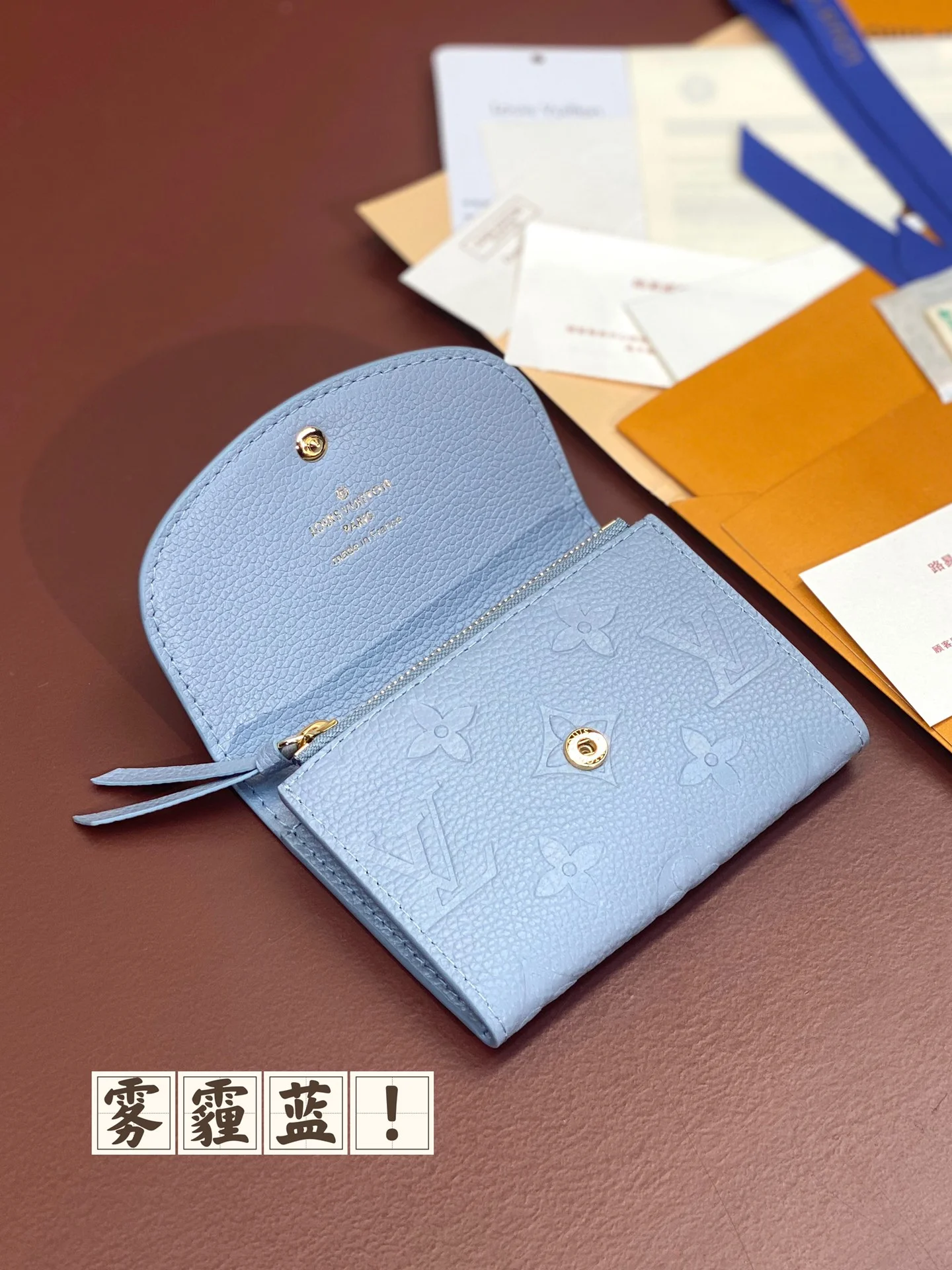 Louis Vuitton Wallets Purse Versatile 56120