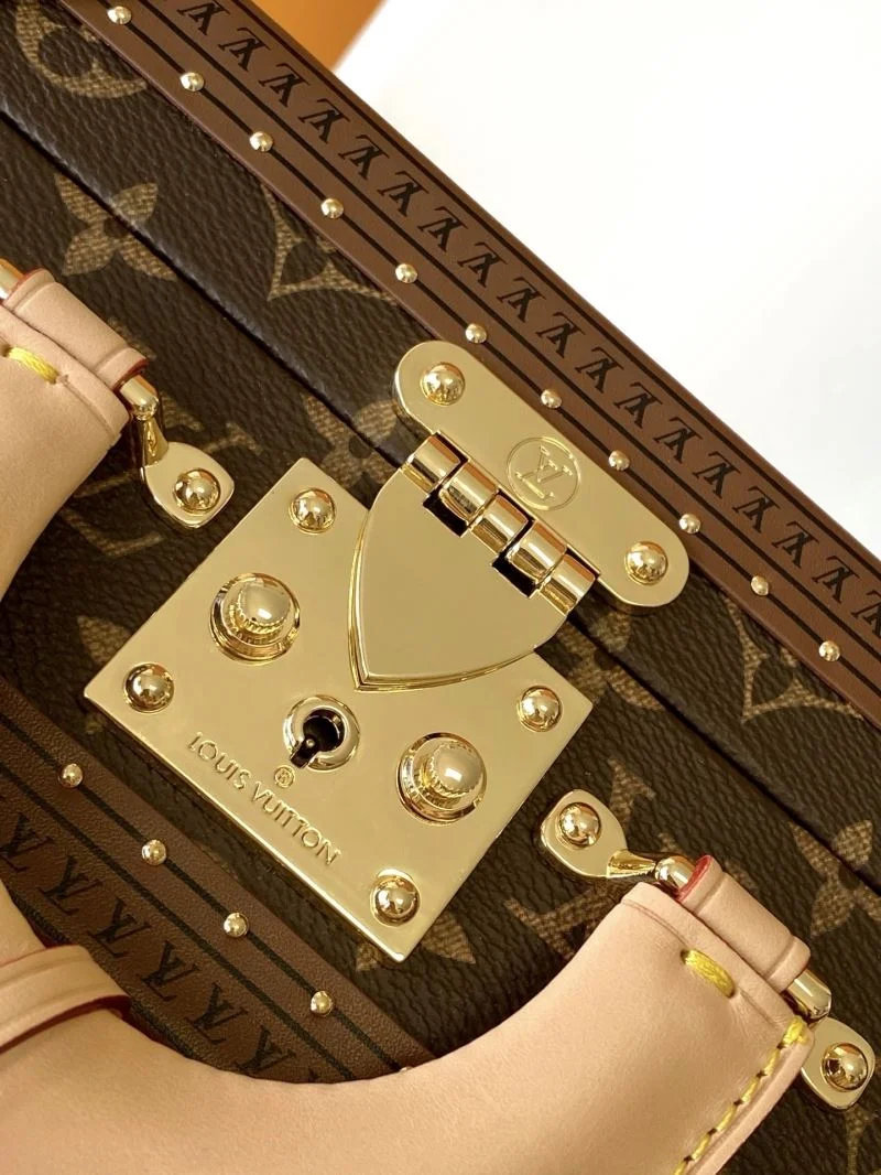 Louis Vuitton Watch Box RelaxedFit 42084