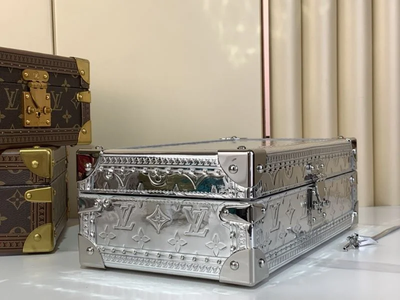 Louis Vuitton Watch Box Tailored 40181