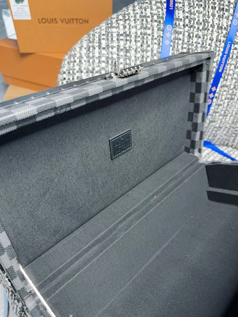 Colorful Louis Vuitton Watches Boxes 276945