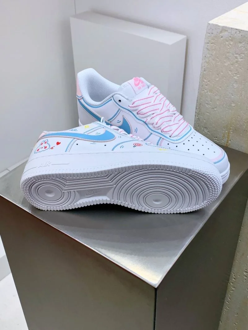 MoistureWicking Louis Vuitton x Nike Shoes 30341