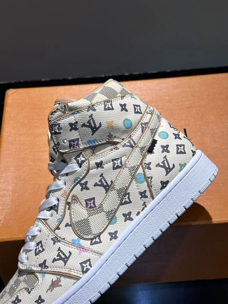 TimelessDesign Louis Vuitton x Nike Shoes 30327