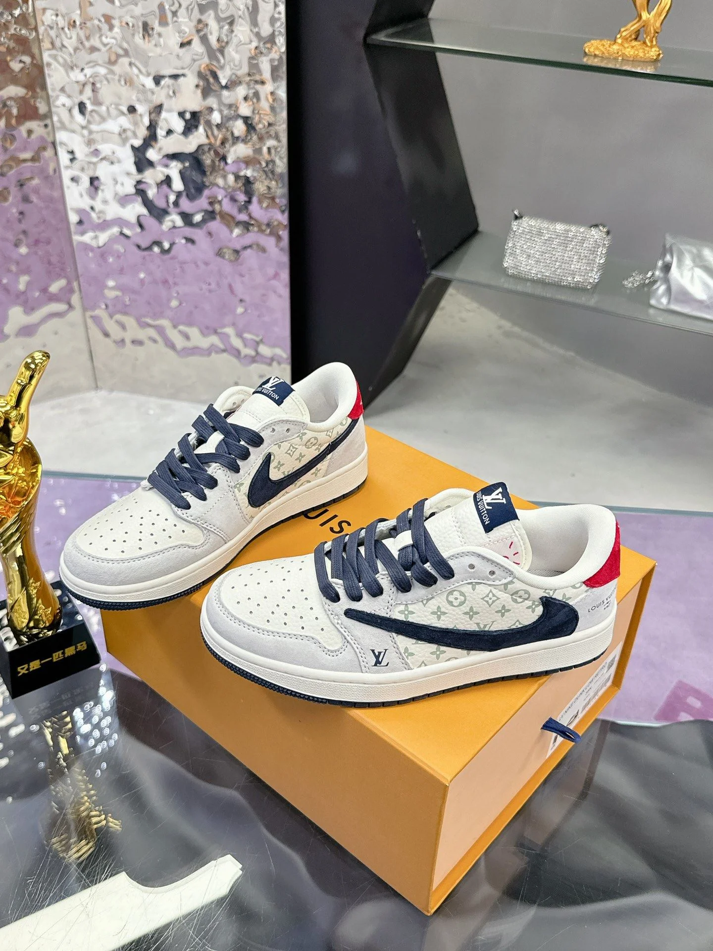 Durable Louis Vuitton x Nike Shoes 31363