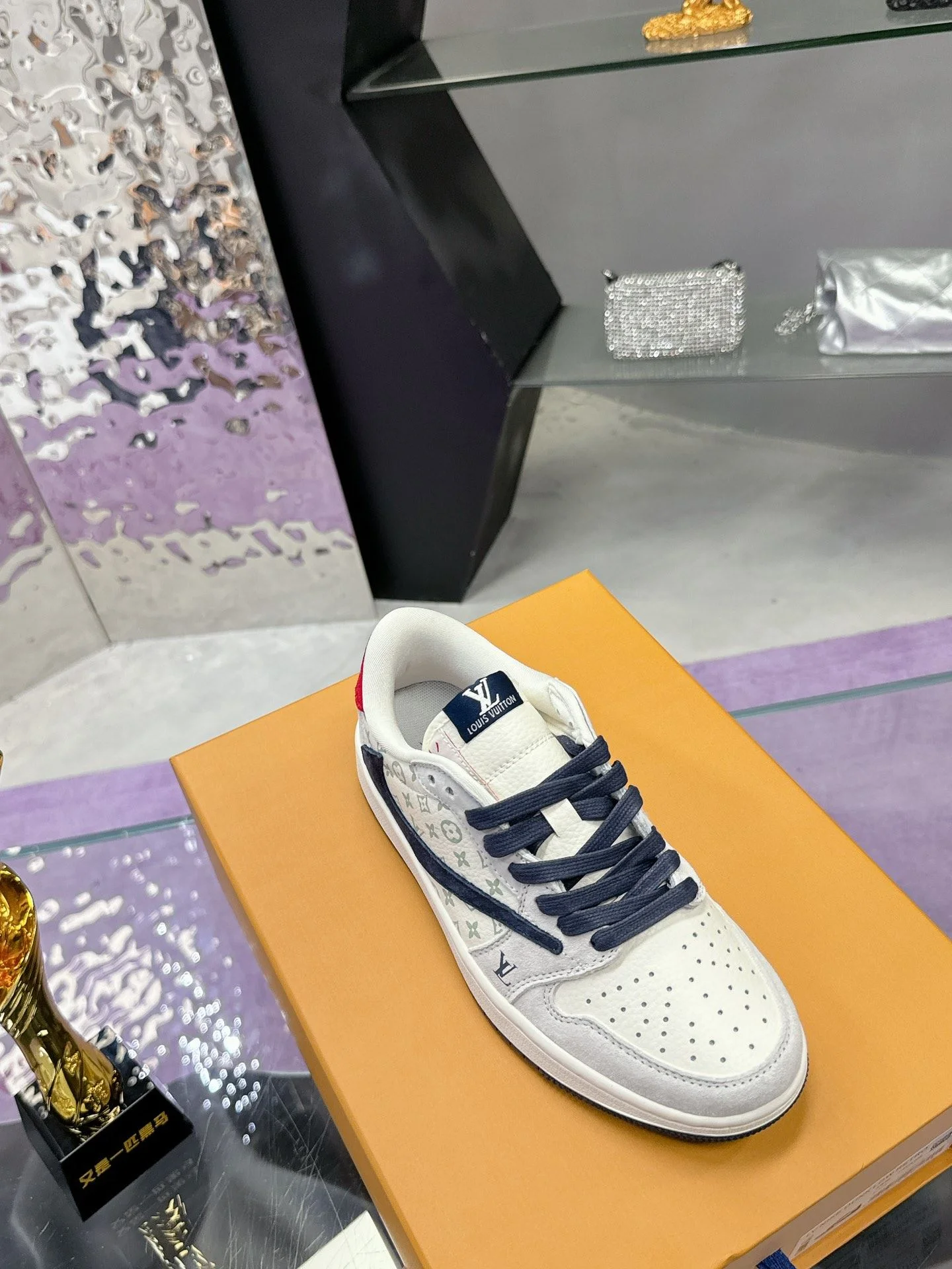 Durable Louis Vuitton x Nike Shoes 31363