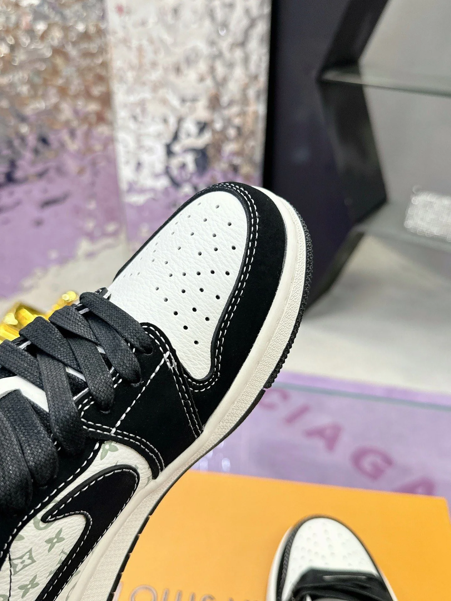 Louis Vuitton x Nike Shoes Compact 31360