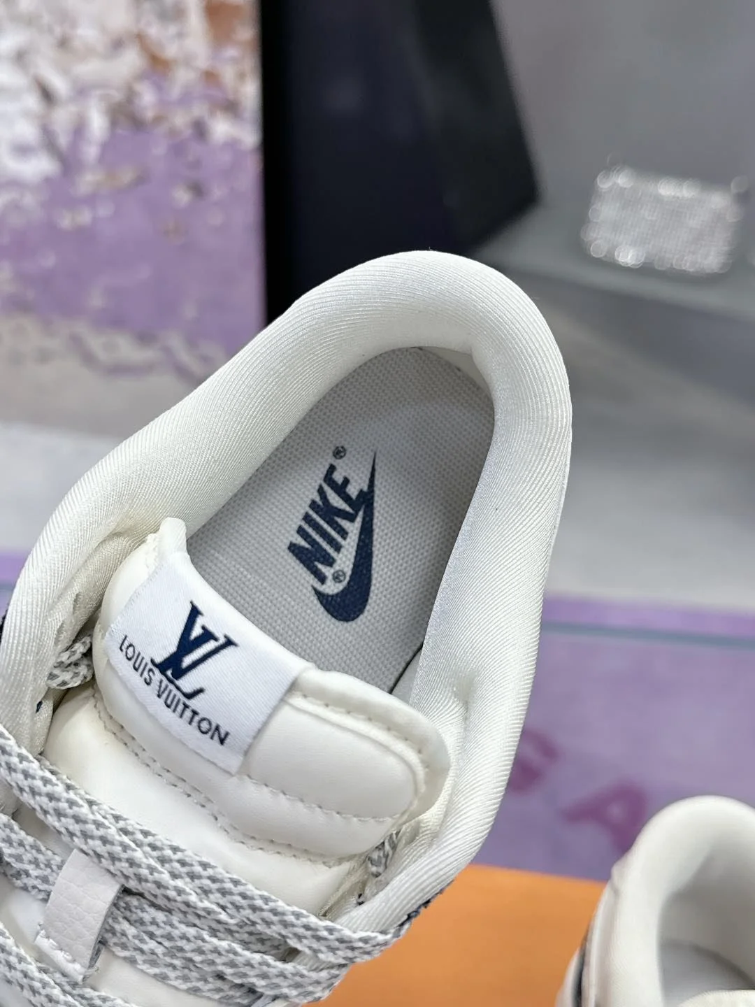 ZipUp Louis Vuitton x Nike Shoes 31365