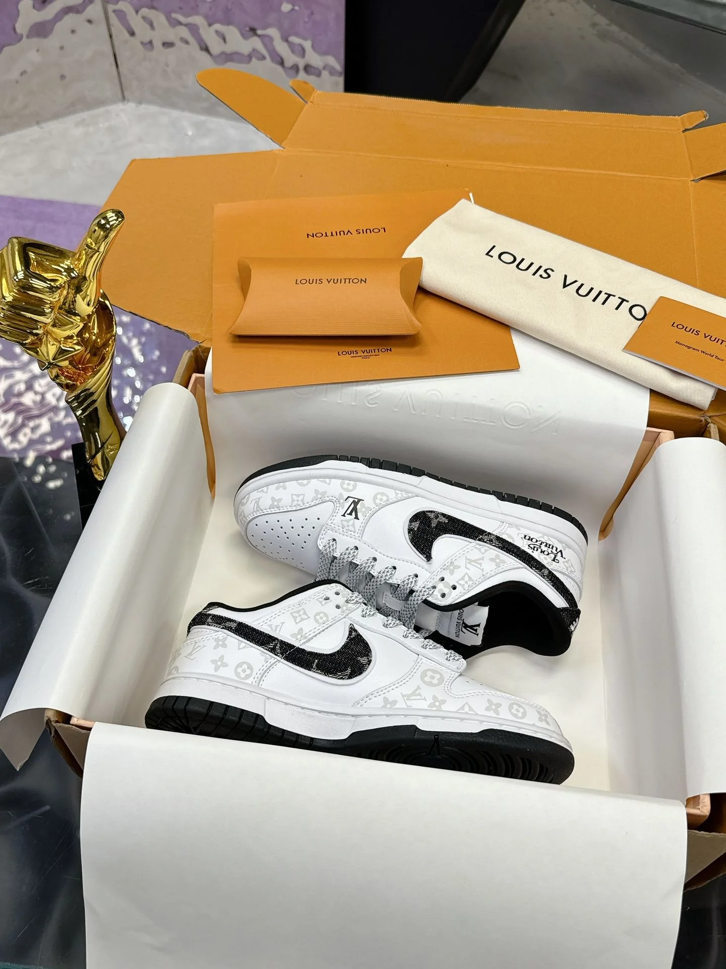 Louis Vuitton x Nike Shoes Comfortable 31361