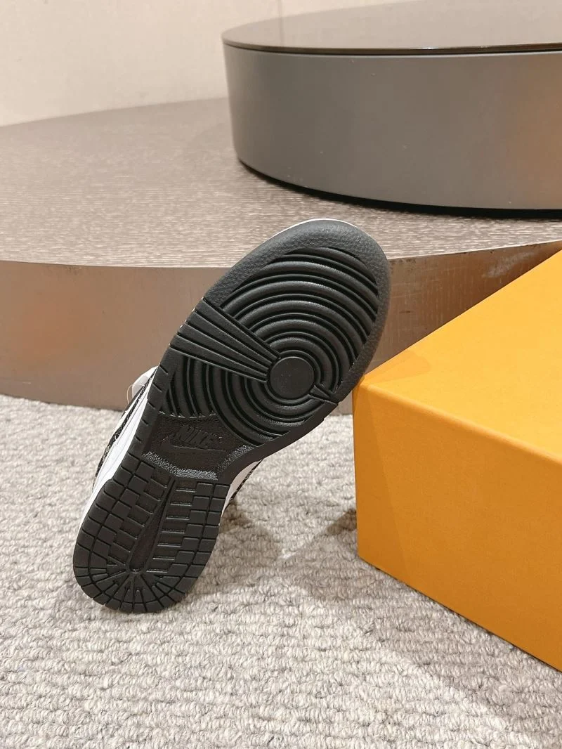 Louis Vuitton x Nike Shoes Sustainable 32026