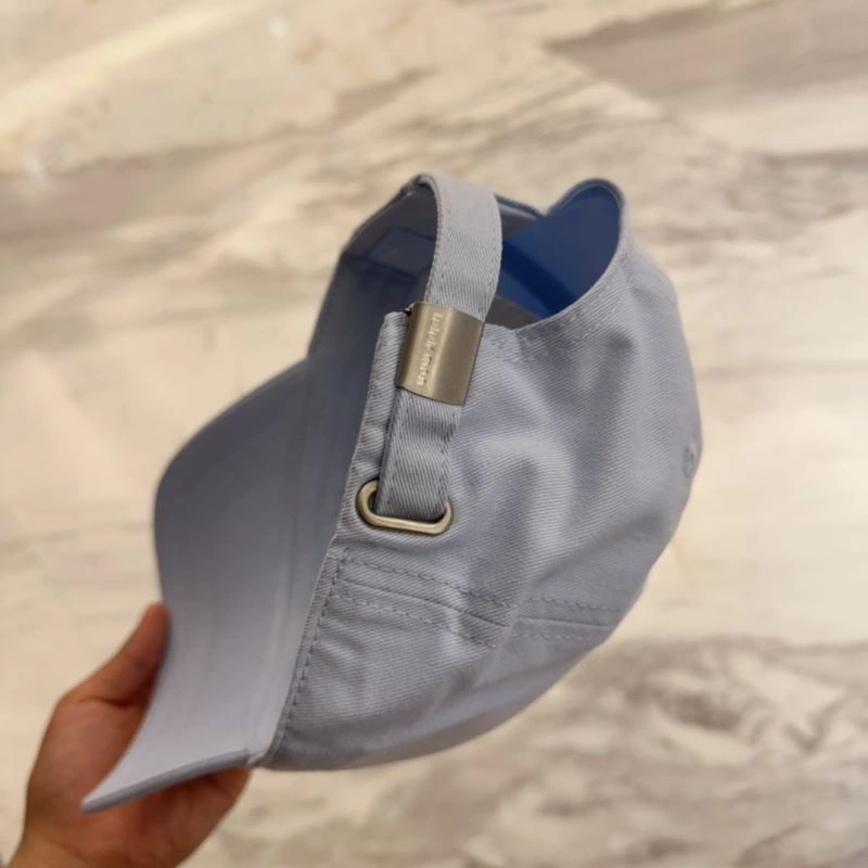 WellDesigned Lululemon Caps 257772