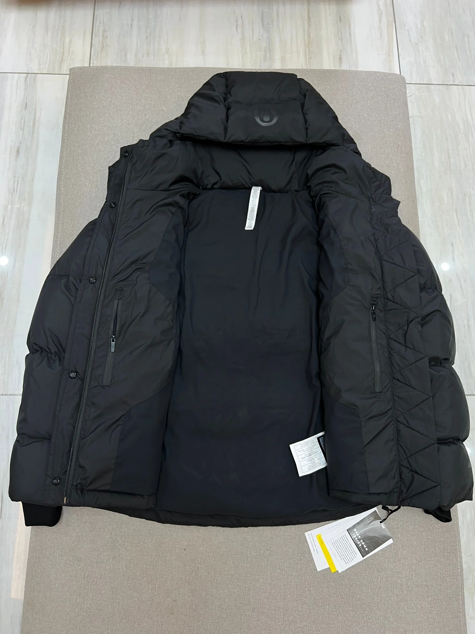 Classic Lululemon Down Jackets 165438
