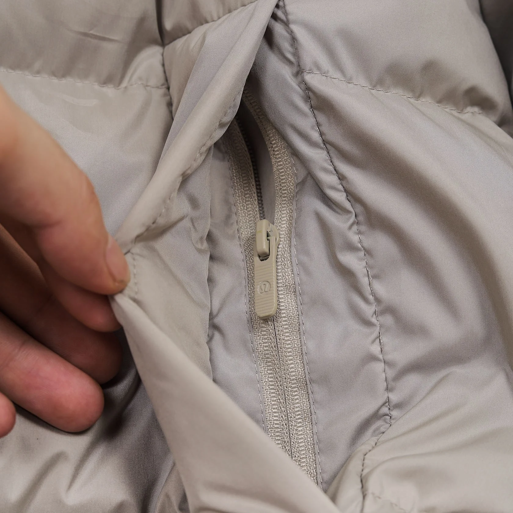 Lululemon Down Jackets Resilient 165502