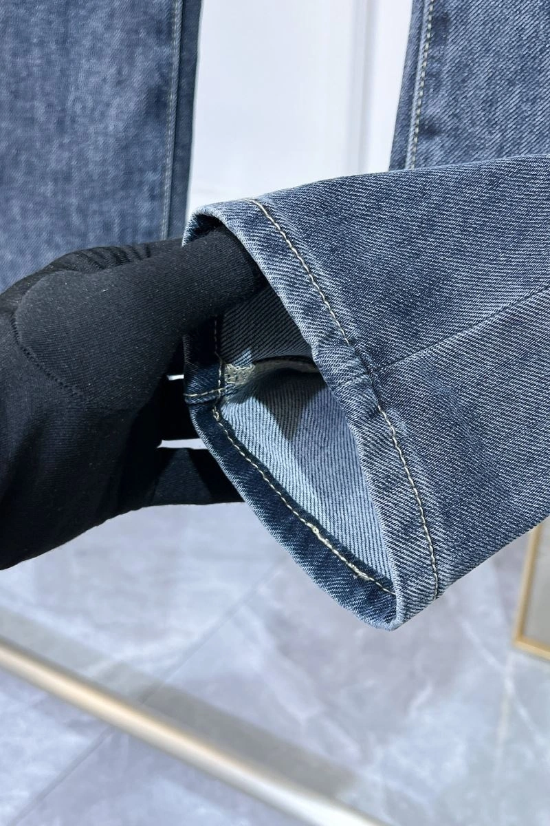 ZipUp Lululemon Jeans 160225