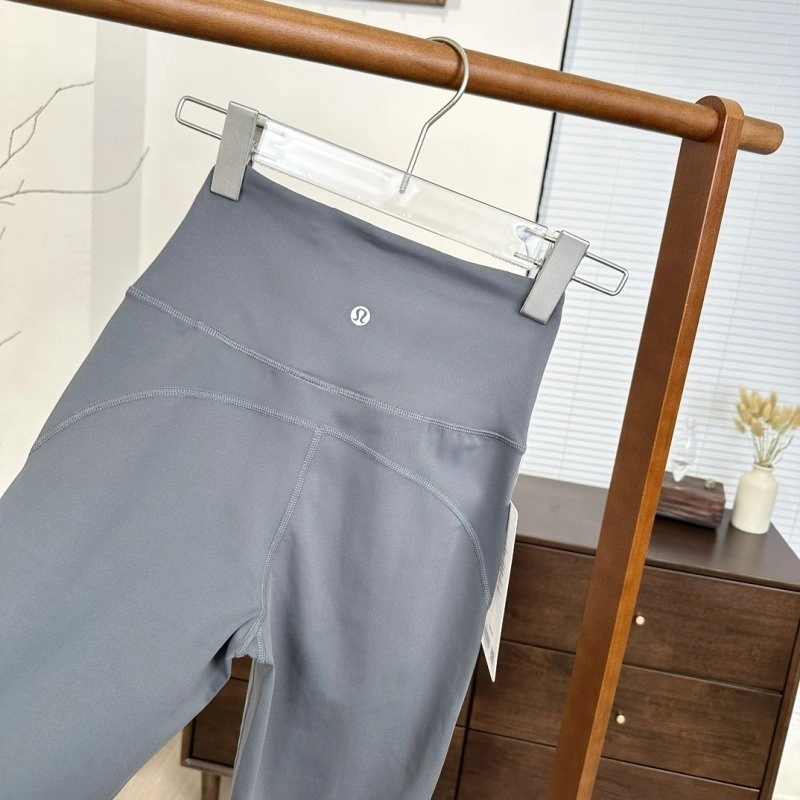 FashionForward Lululemon Long Pants 152267