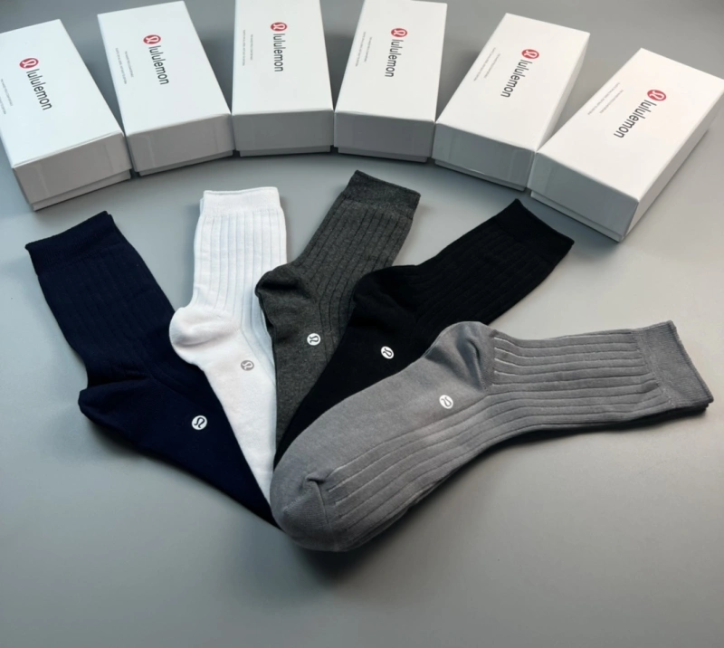 Neat Lululemon Socks 274440