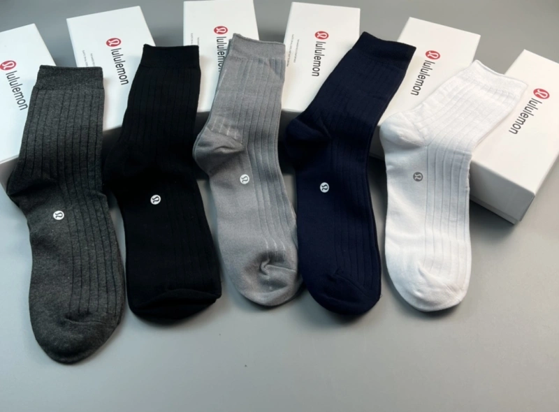 Neat Lululemon Socks 274440