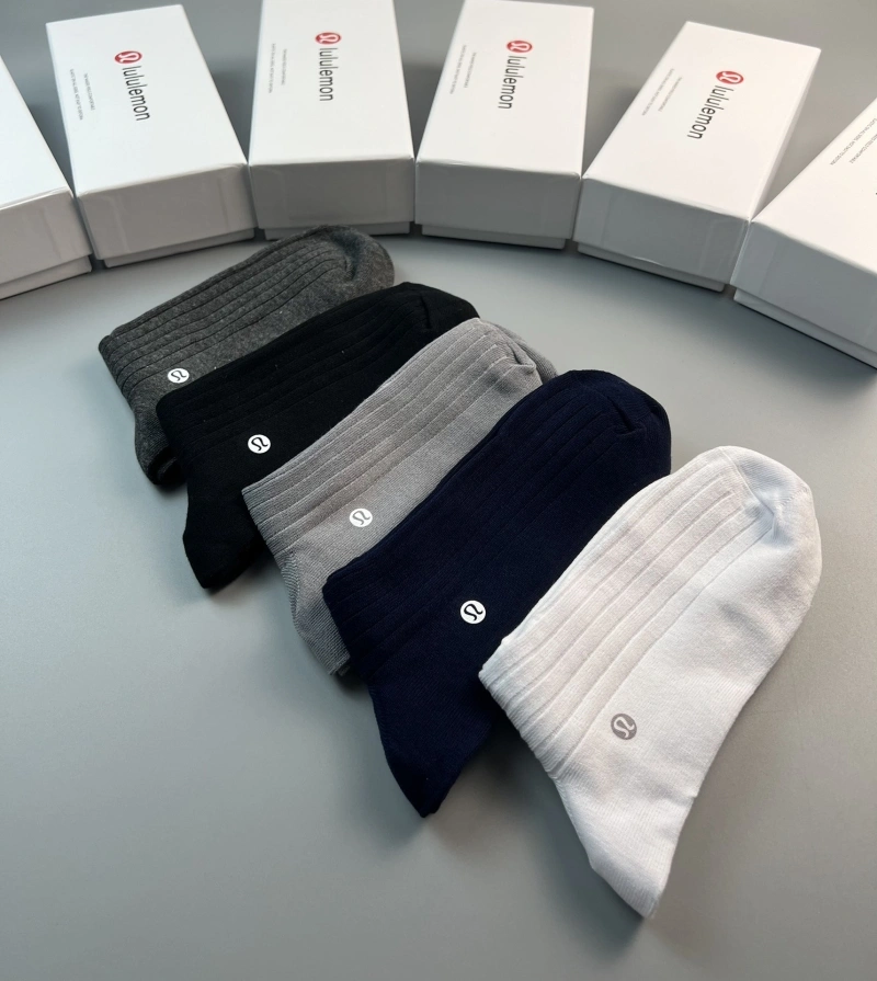 Neat Lululemon Socks 274440