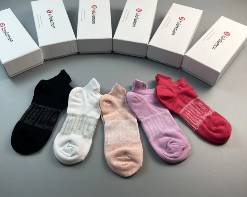 WaterResistant Lululemon Socks 274410