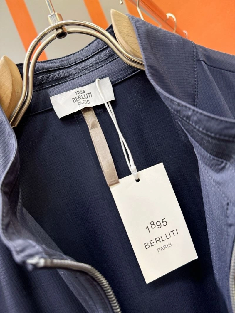 Attractive Lululemon Vest 158271