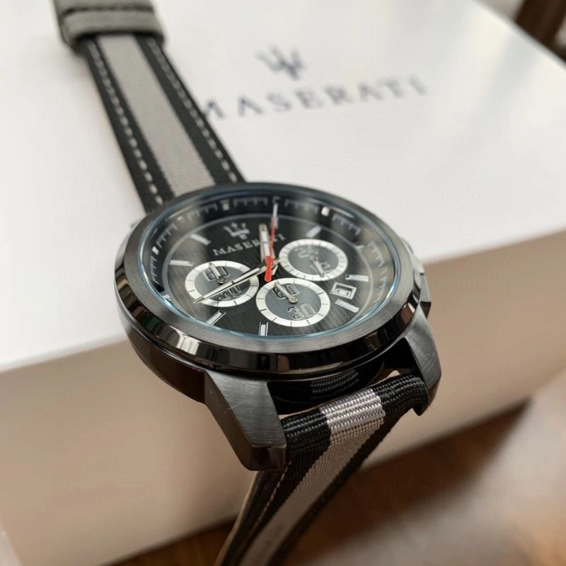 Sleek MASERATI Watches 190013