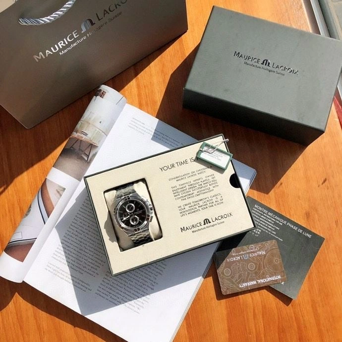 Neat MAURICE LACROIC Watches 190055