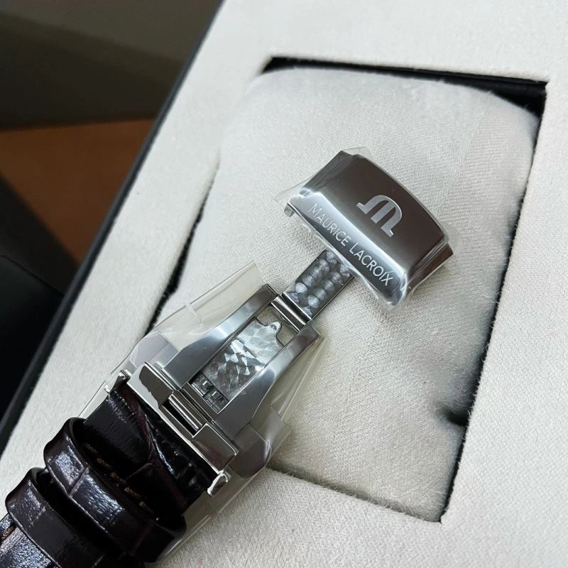 Comfortable MAURICE LACROIC Watches 190061