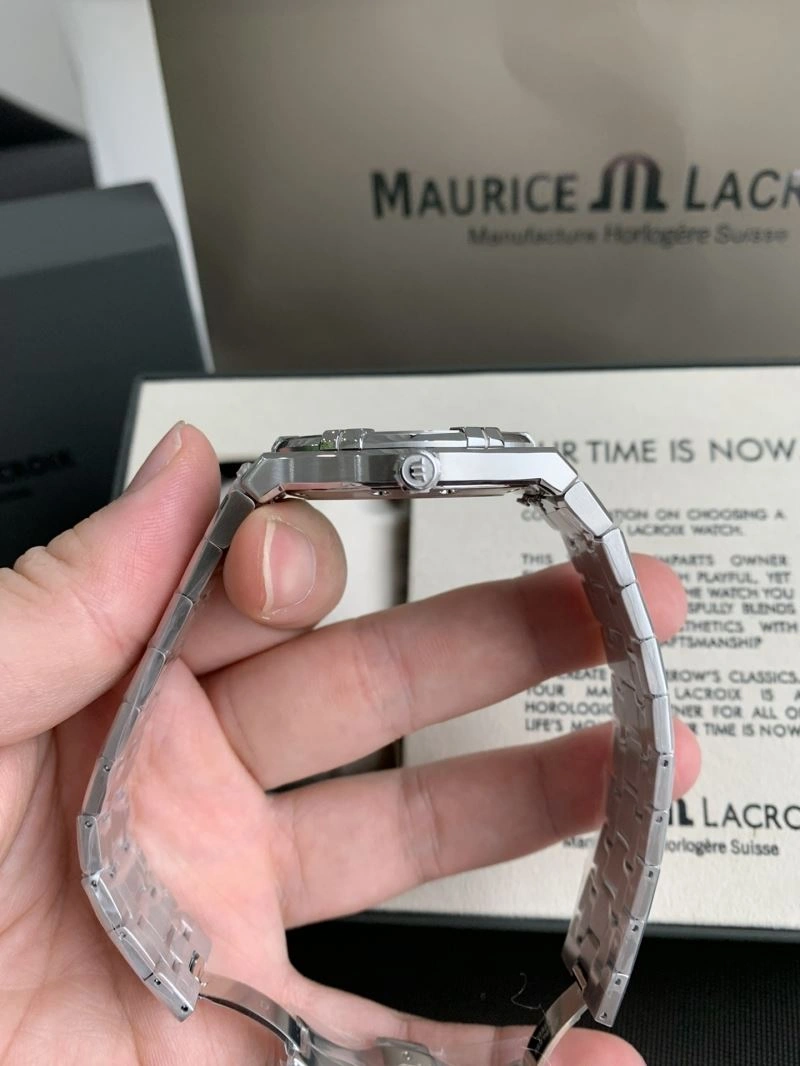 Lightweight MAURICE LACROIC Watches 190057