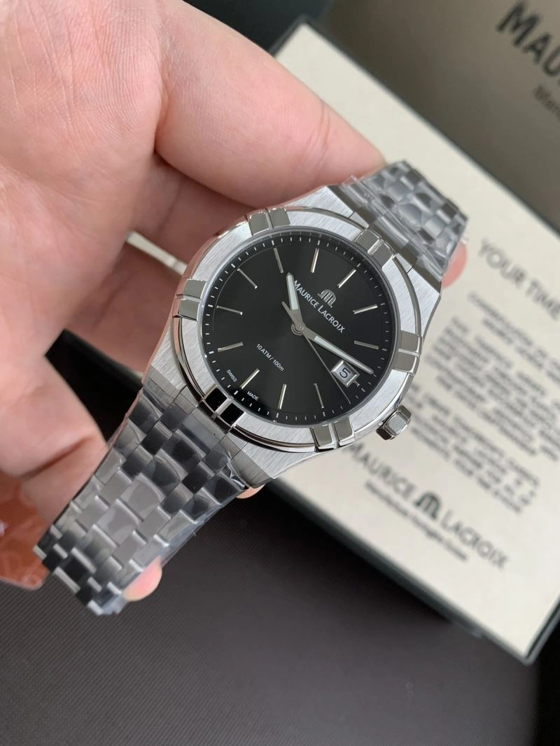 Cozy MAURICE LACROIC Watches 190059