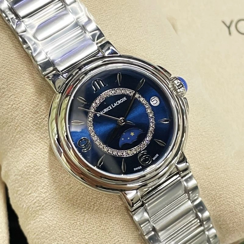 UrbanChic MAURICE LACROIC Watches 190056