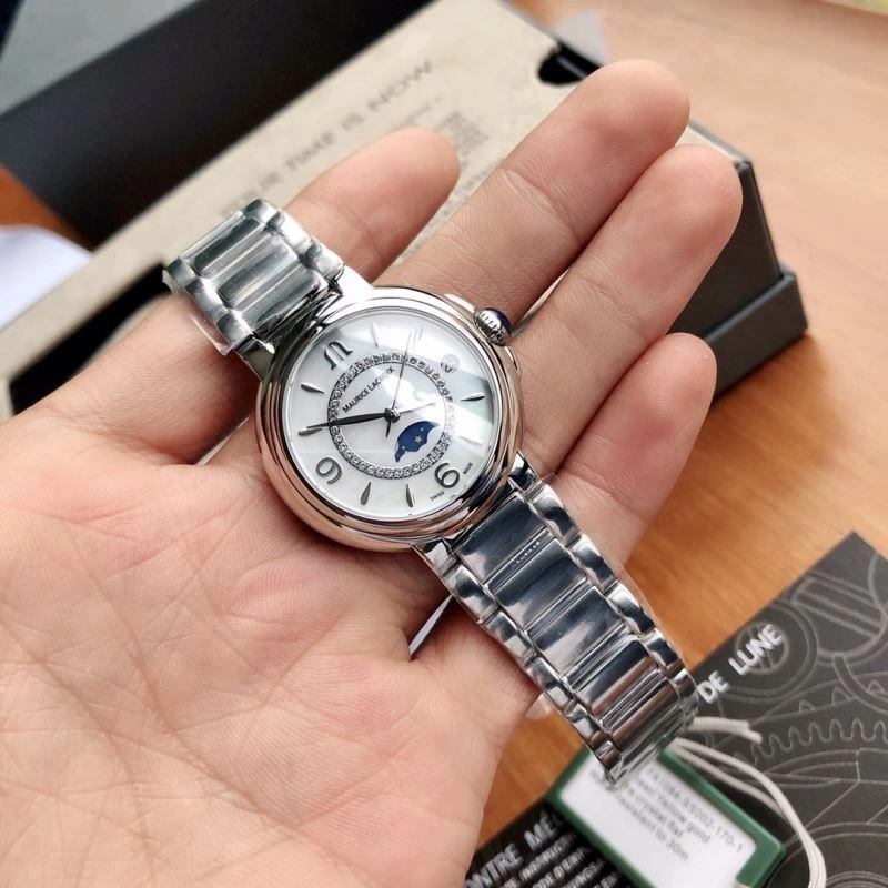 Colorful MAURICE LACROIC Watches 190068