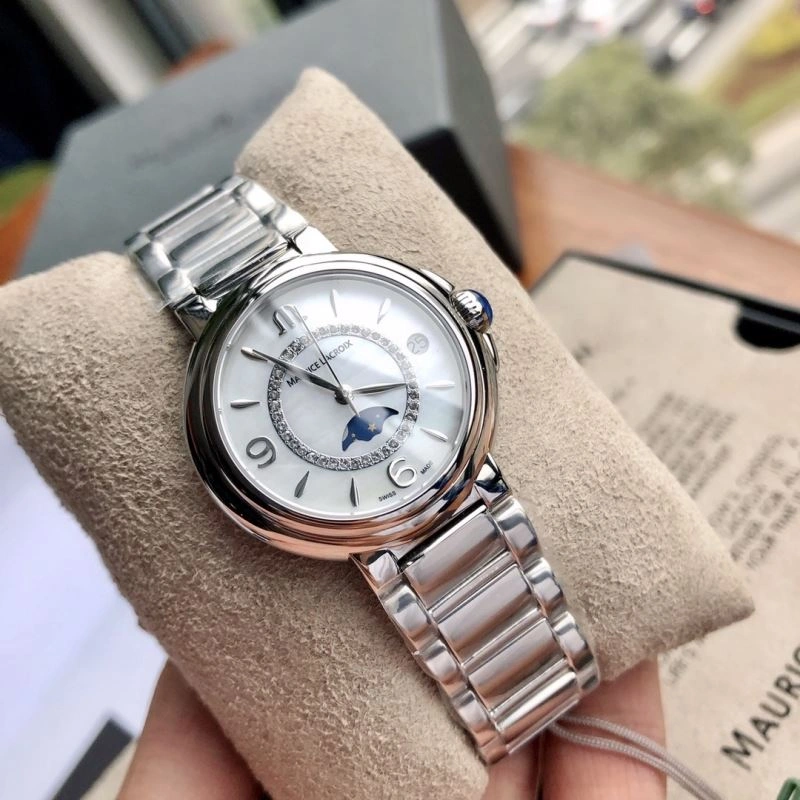 Colorful MAURICE LACROIC Watches 190068