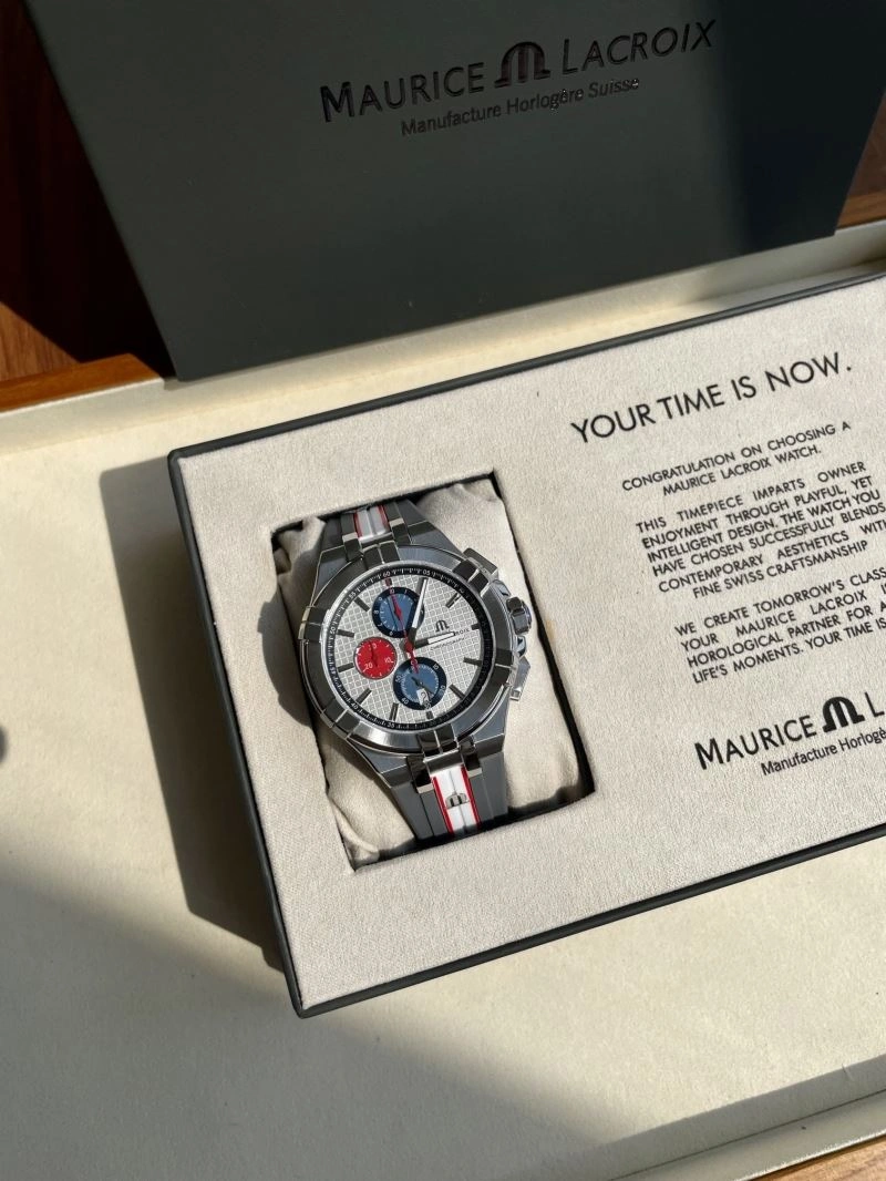 ModernLook MAURICE LACROIC Watches 190045