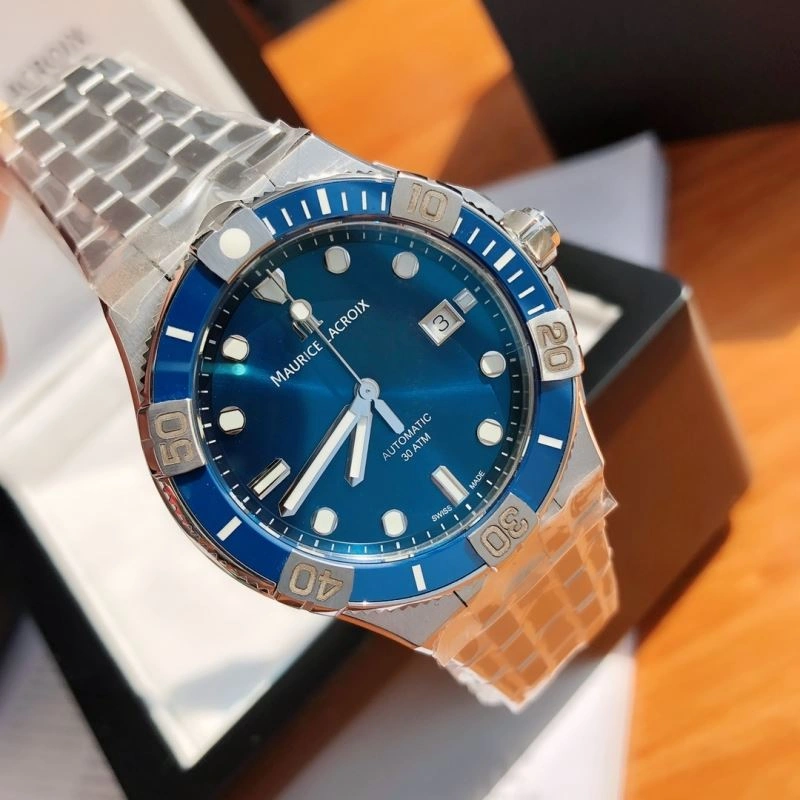 Casual MAURICE LACROIC Watches 190063
