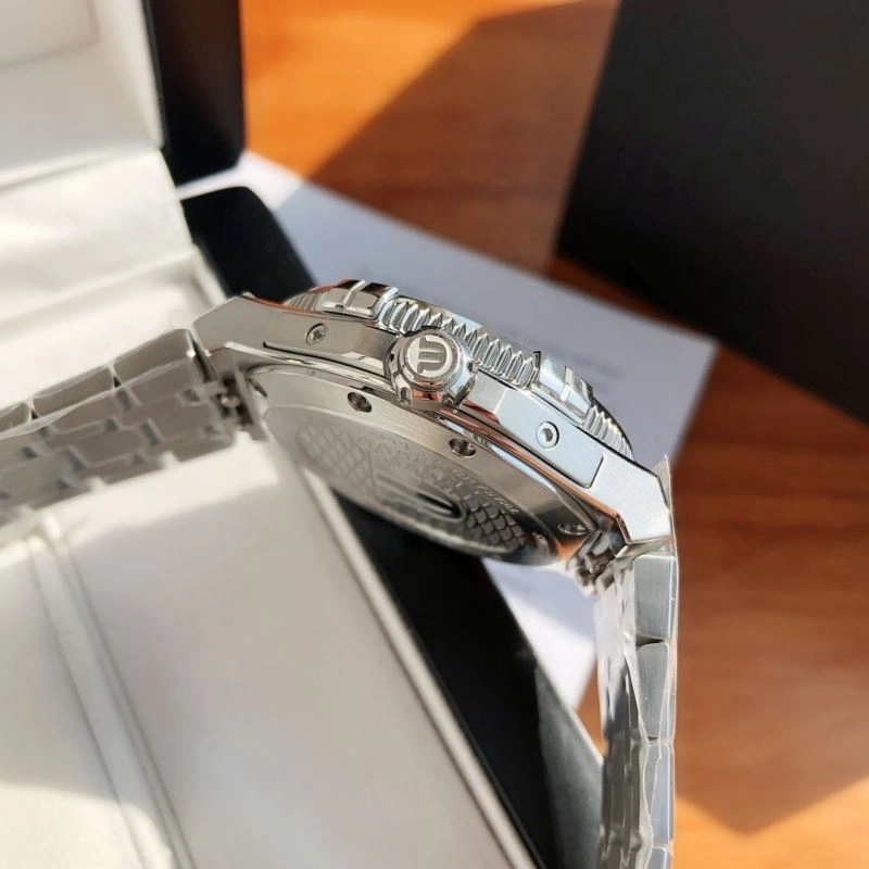 Casual MAURICE LACROIC Watches 190063