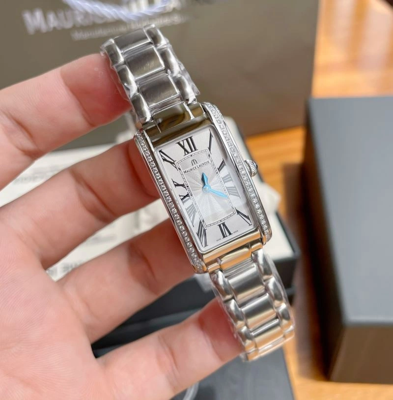 Tailored MAURICE LACROIC Watches 190052