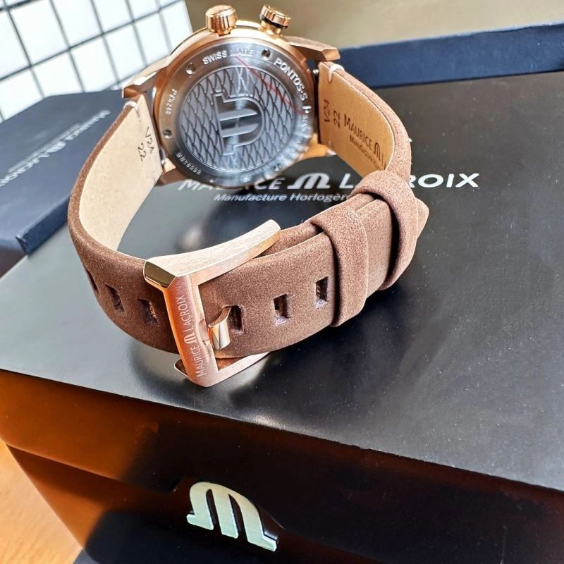 Sporty MAURICE LACROIC Watches 190072