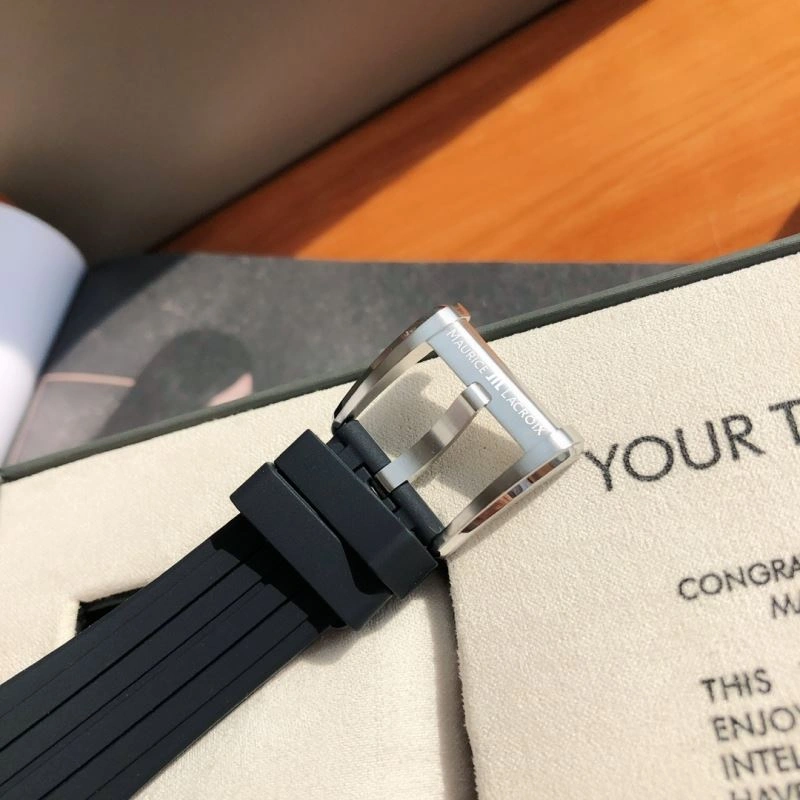 TimelessDesign MAURICE LACROIC Watches 190042