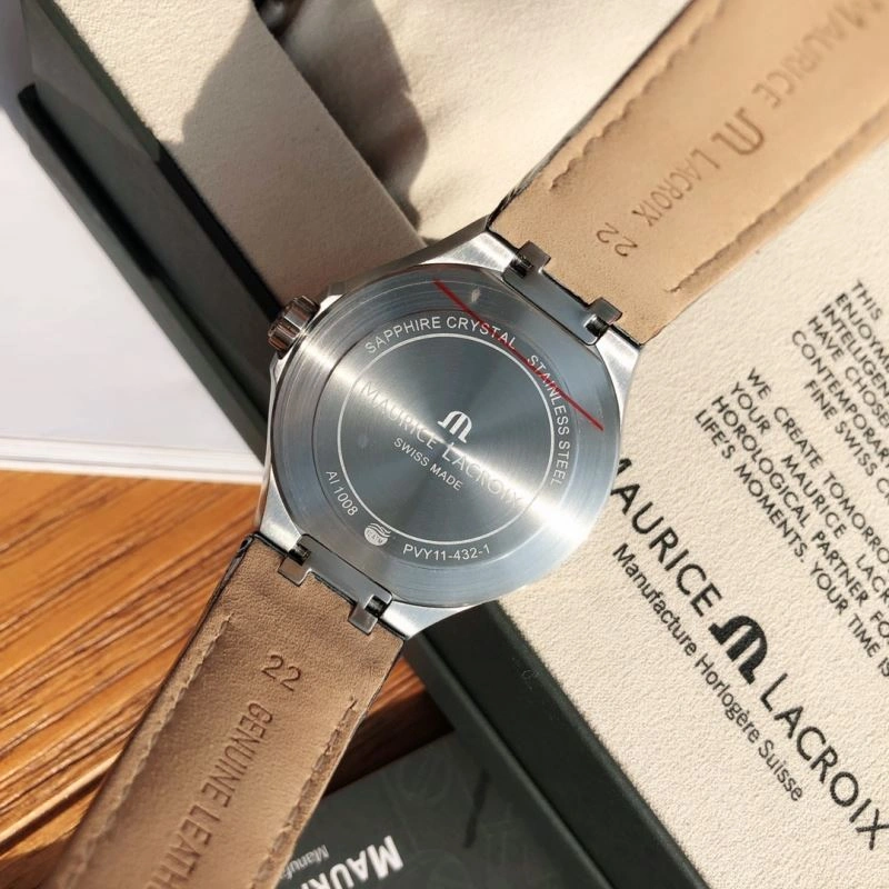 Cozy MAURICE LACROIC Watches 190038