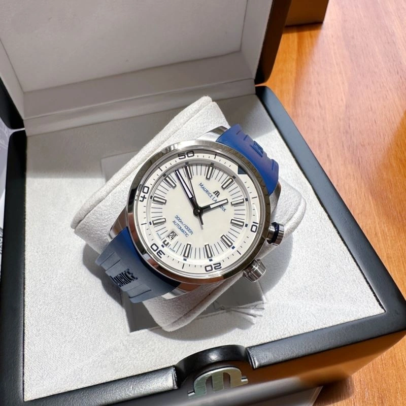MAURICE LACROIC Watches Efficient 190035