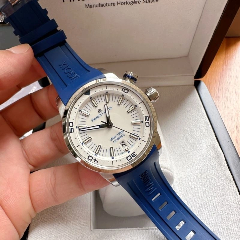 MAURICE LACROIC Watches Efficient 190035