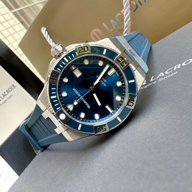 Soft MAURICE LACROIC Watches 190019